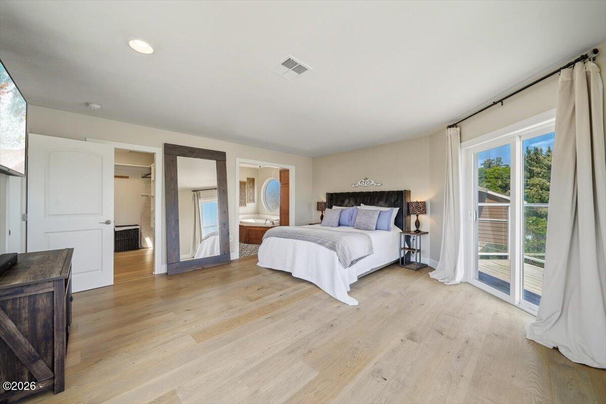 811 Southwest 12th Street Newport, OR 97365 - Photo 43 of 85
