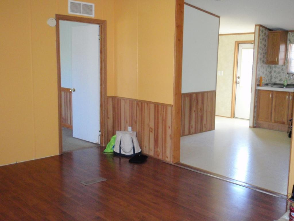 786 Old Jonesboro Road Bristol, TN 37620 - Photo 12 of 13 Photo 15