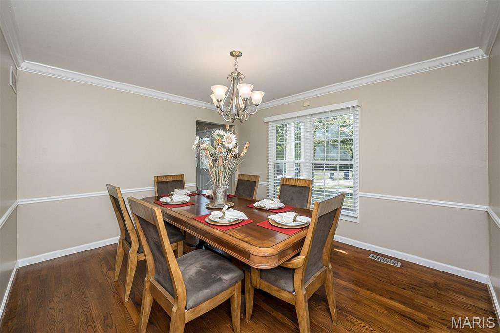 1372 White Road Chesterfield, MO 63017 - Photo 12 of 60 Gallery Image 12
