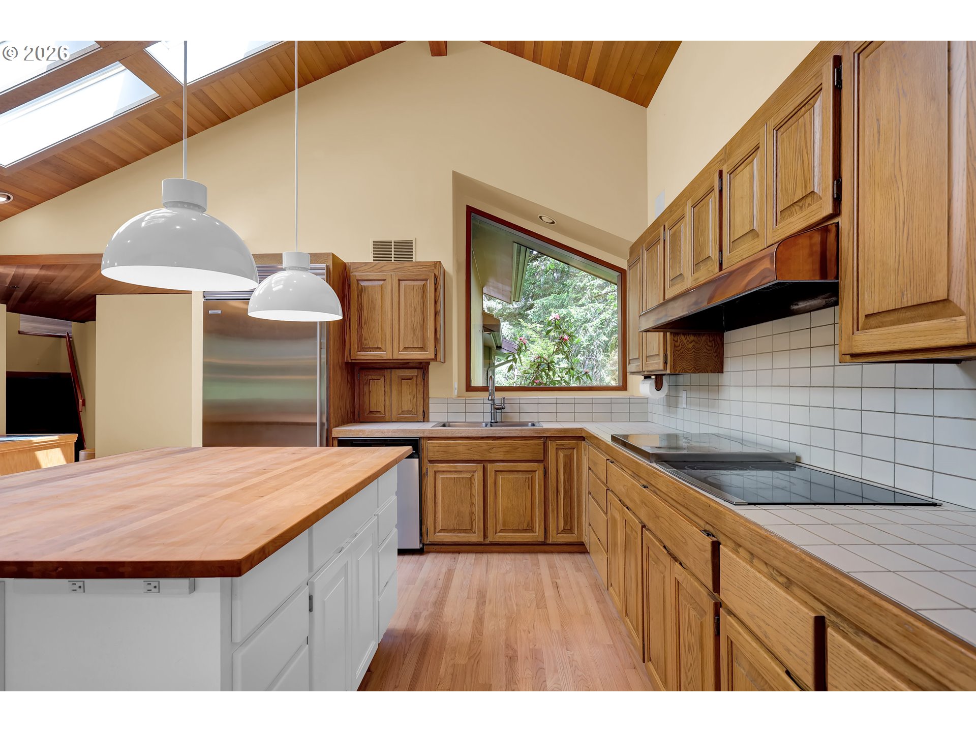 85368 Ridge Top Drive Eugene, OR 97405 - Photo 17 of 48 Kitchen