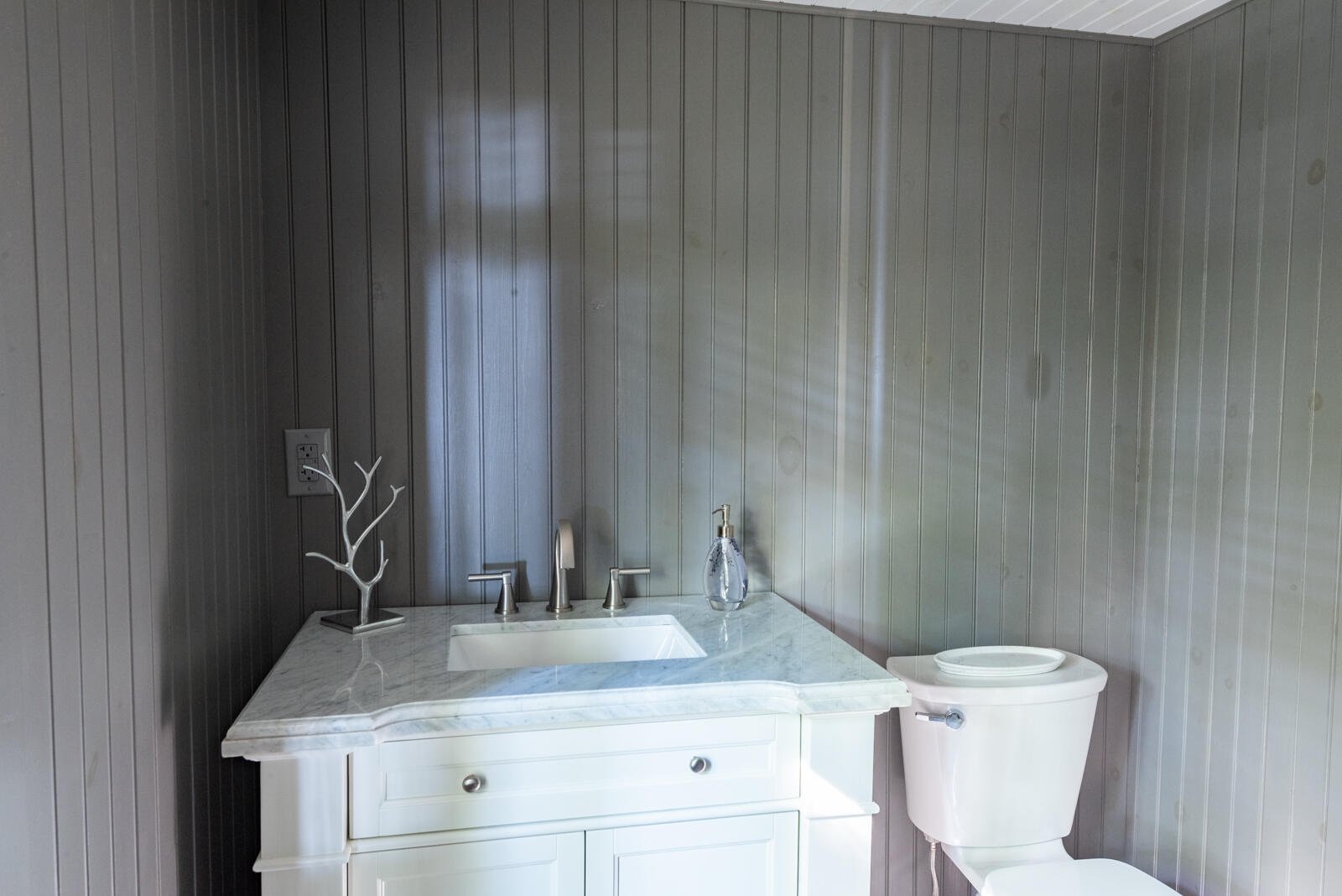 147 Porcupine Ridge Road Mount Vernon, ME 04352 - Photo 32 of 77 lakehome_porcupine068