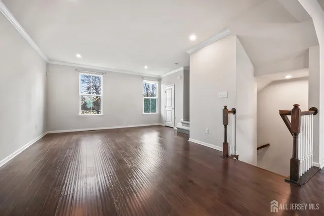 $569,999 | 605 Bayside Court, South Amboy, NJ 08879