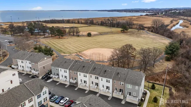 $569,999 | 605 Bayside Court, South Amboy, NJ 08879