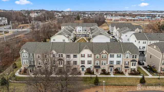 $569,999 | 605 Bayside Court, South Amboy, NJ 08879