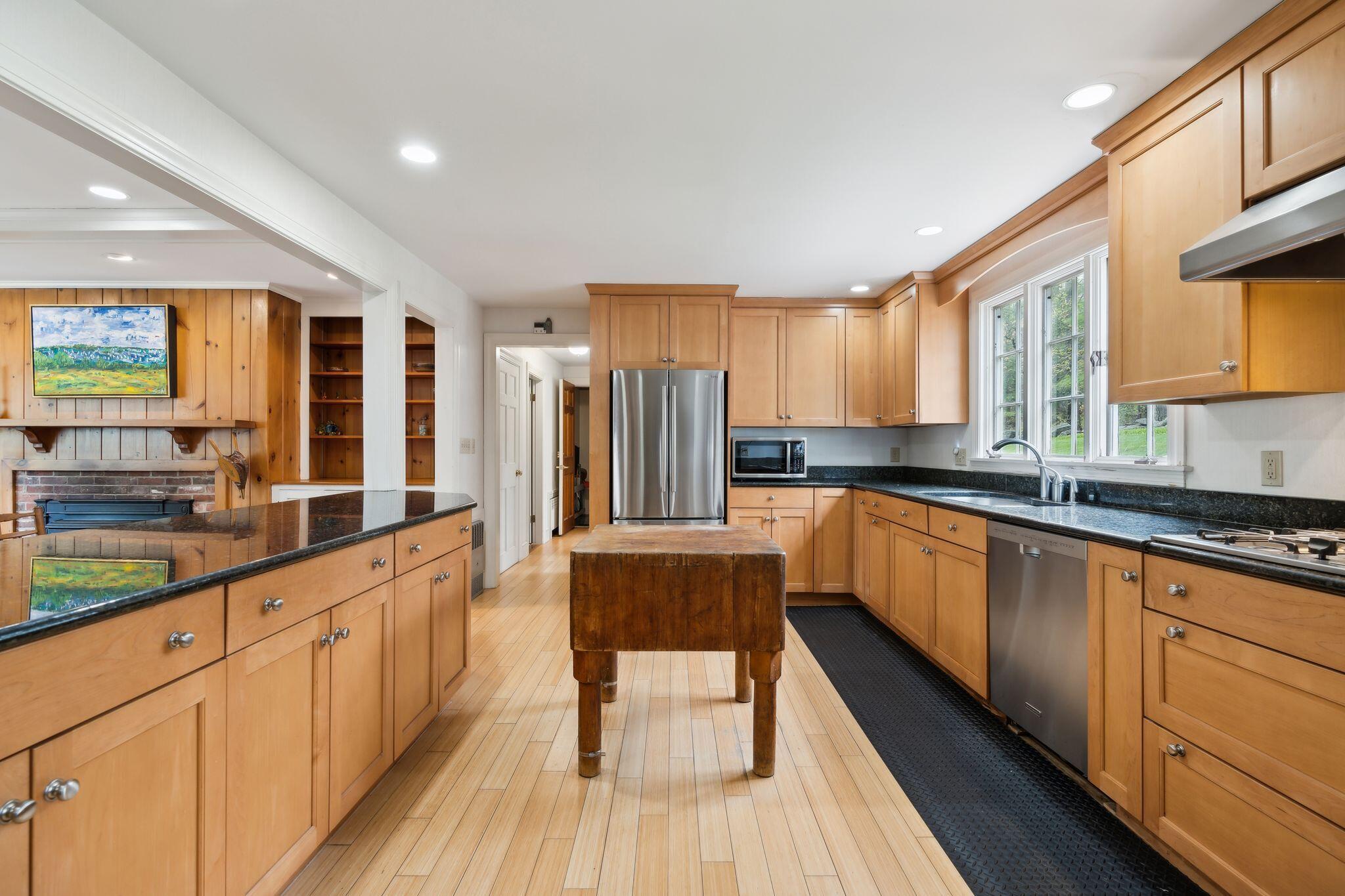 42 Foreside Road Cumberland, ME 04110 - Photo 22 of 62 24_DSC00004
