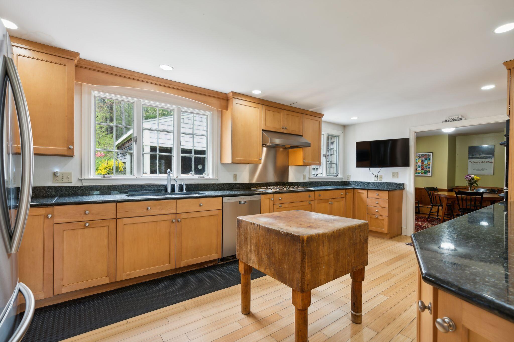 42 Foreside Road Cumberland, ME 04110 - Photo 25 of 62 27_DSC09993
