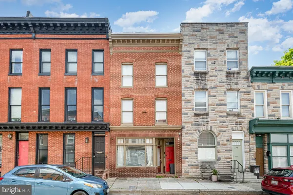 $2,650 | 677 Washington Boulevard, Unit B, Baltimore, MD 21230
