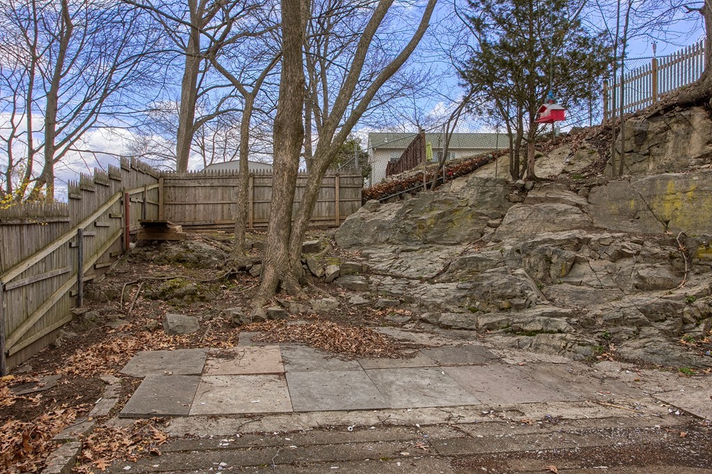 154 Fern Road Medford, MA 02155 - Photo 23 of 27