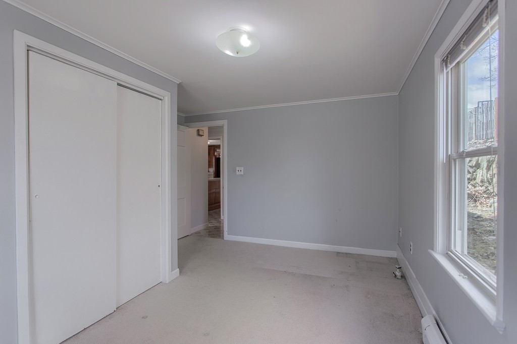 154 Fern Road Medford, MA 02155 - Photo 6 of 27