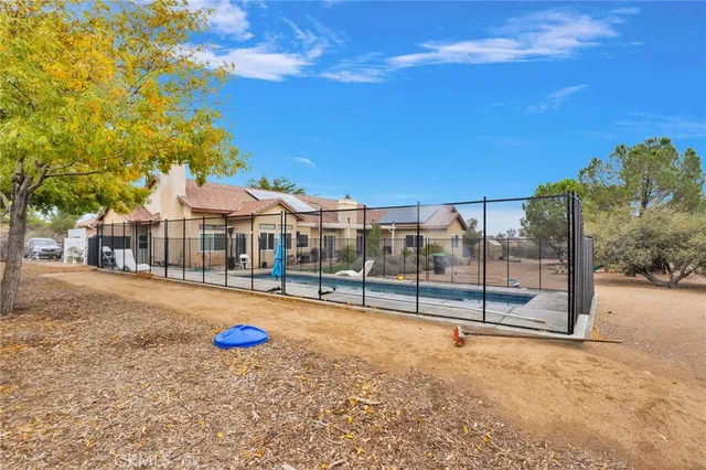 $691,500 | 8249 Beaver Avenue, Phelan, CA 92371