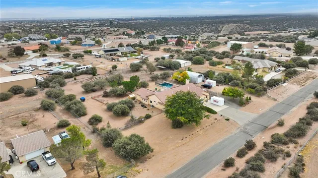 $691,500 | 8249 Beaver Avenue, Phelan, CA 92371