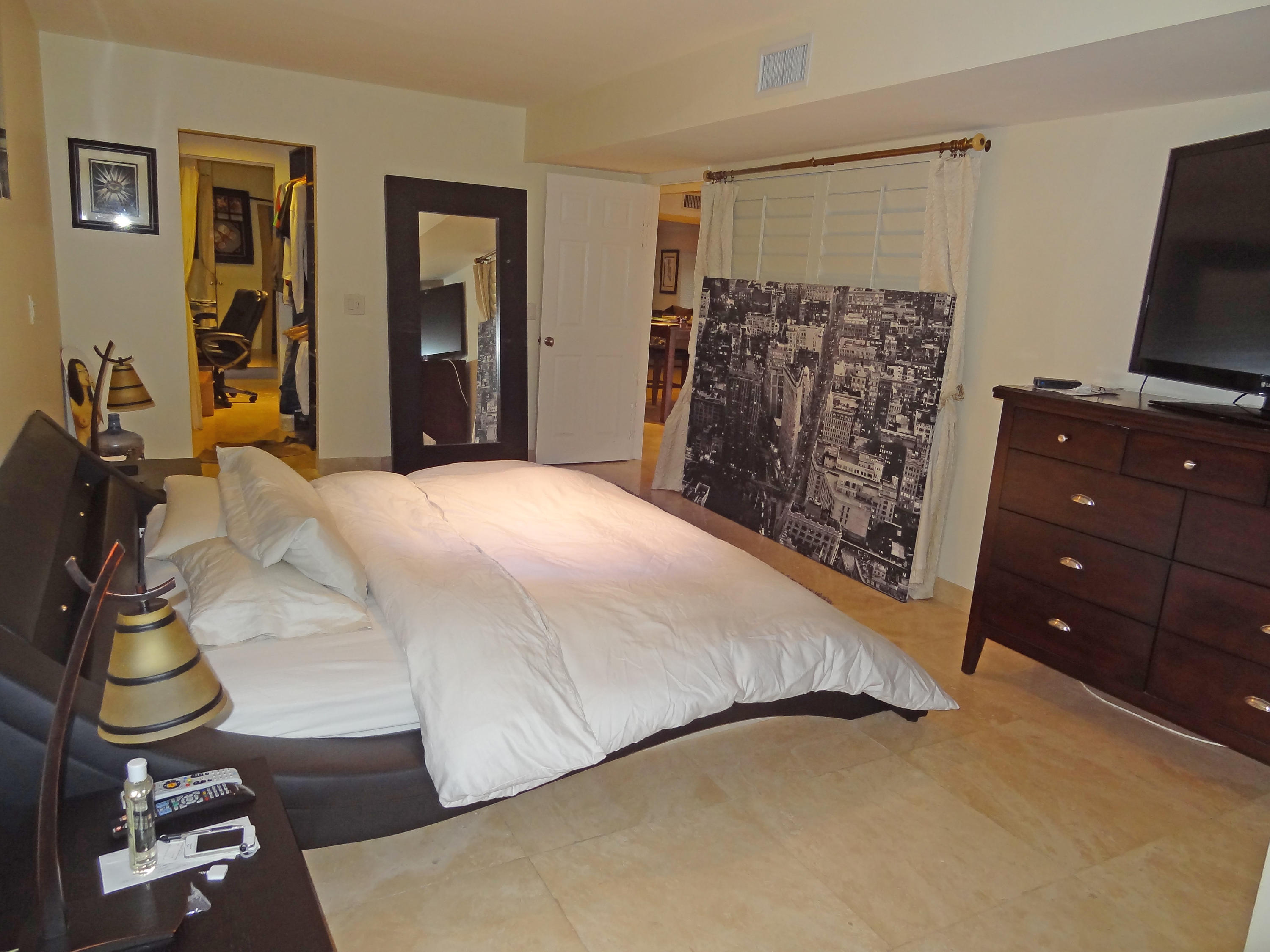 532 Commodore Circle Delray Beach, FL 33483 - Photo 10 of 27 MASTER BEDROOM