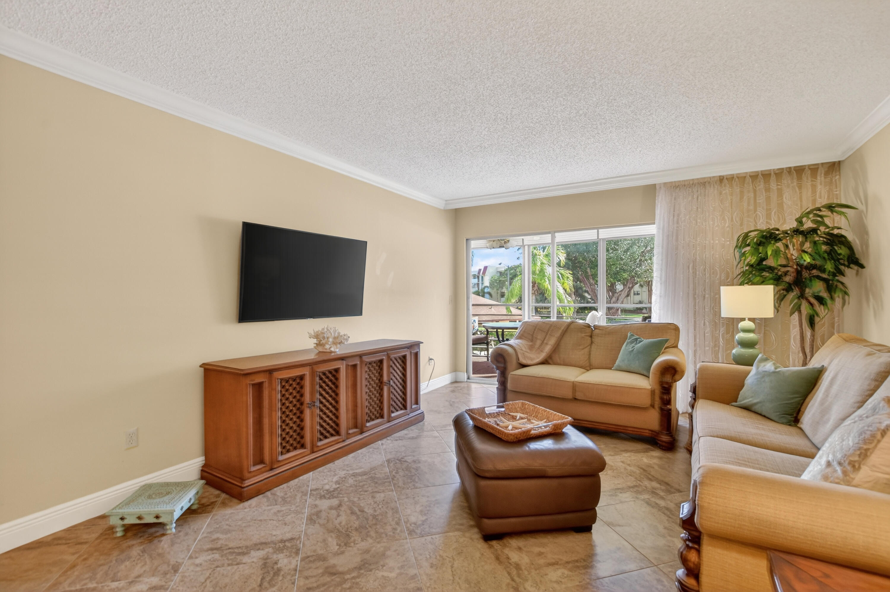 23345 Carolwood Lane, Unit 205 Boca Raton, FL 33428 - Photo 13 of 59 14-print-DSC_9193
