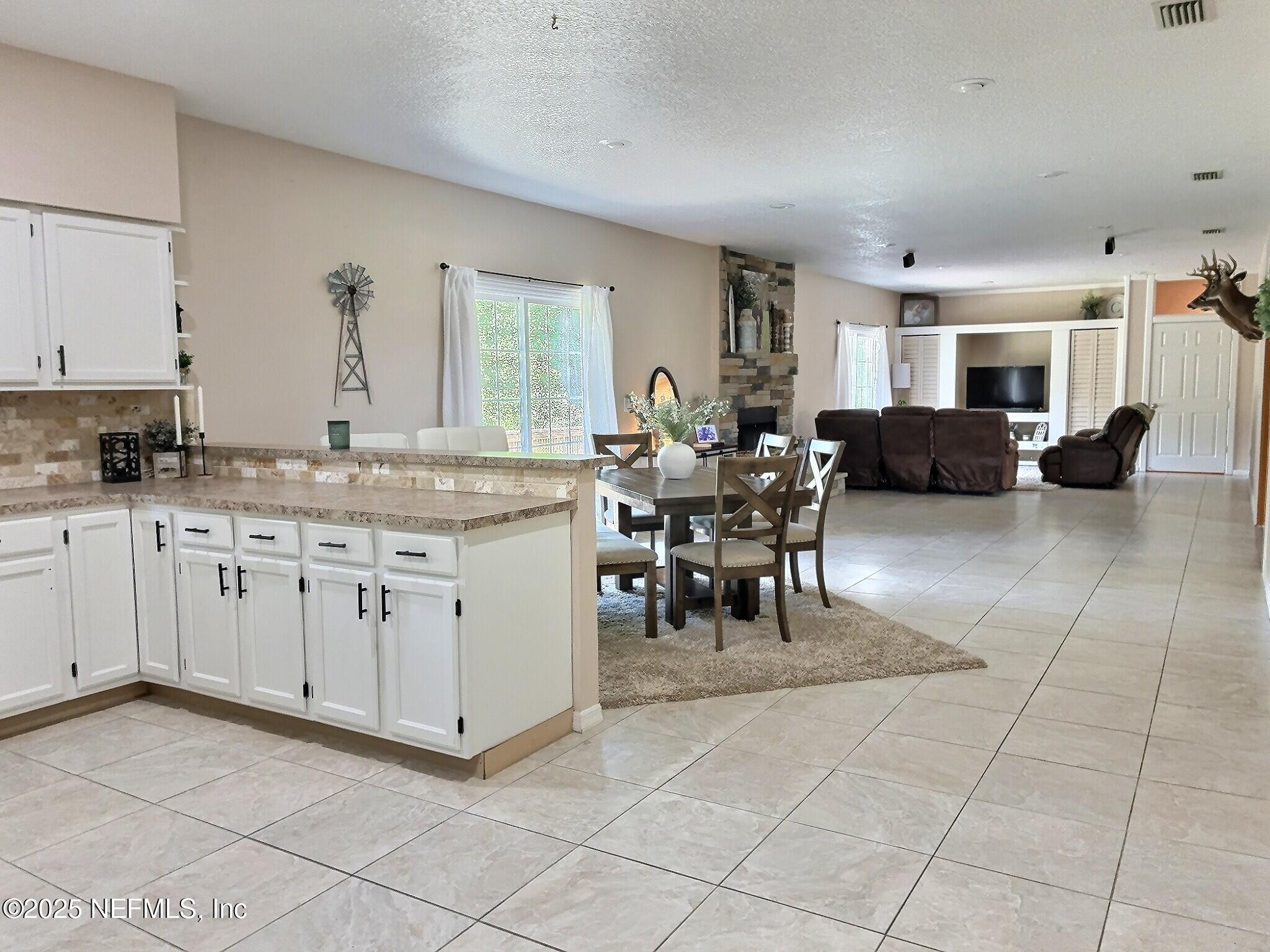 224 Crocus Lane Hawthorne, FL 32640 - Photo 11 of 58 exposio_132731020