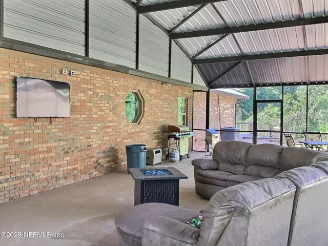 $599,900 | 224 Crocus Lane, Hawthorne, FL 32640