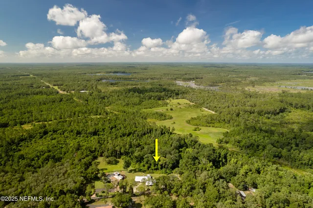 $599,900 | 224 Crocus Lane, Hawthorne, FL 32640