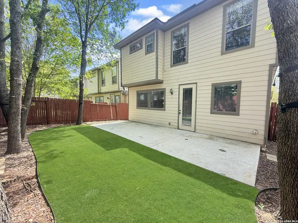 $2,300 | 1227 Cresswell Cove, San Antonio, TX 78258