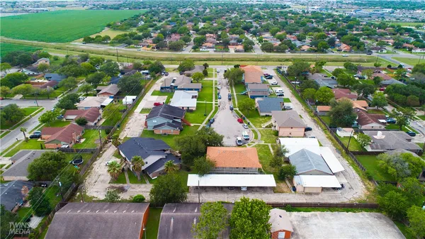 $1,250,000 | 3618 Crestbrook Court, Corpus Christi, TX 78415