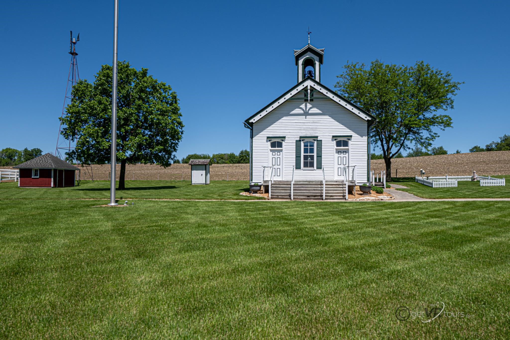 8585 South Derinda Road Elizabeth, IL 61028 - Photo 23 of 57 Gallery Image 23