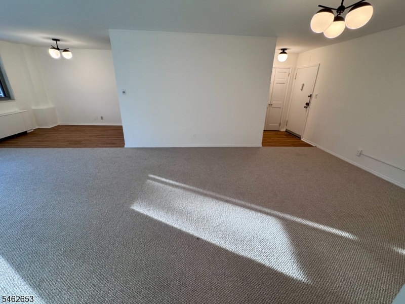 530 Valley Road, Unit 3S Montclair, NJ 07043 - Photo 3 of 22 Gallery Image 3