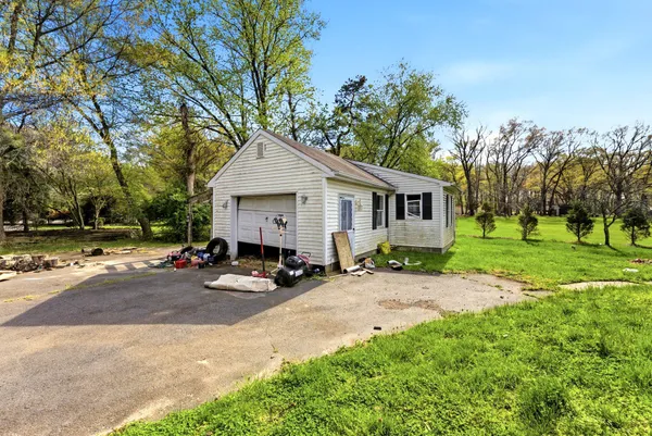 $350,000 | 1904 Ark Road, Hainesport, NJ 08036