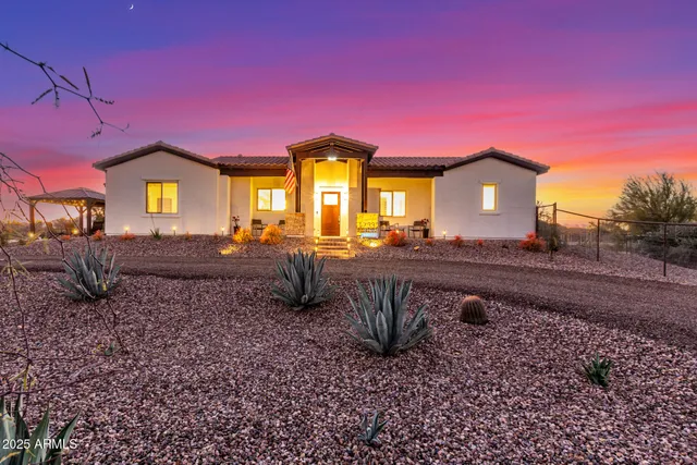 $795,000 | 17332 East Quail Track Road, Rio Verde, AZ 85263