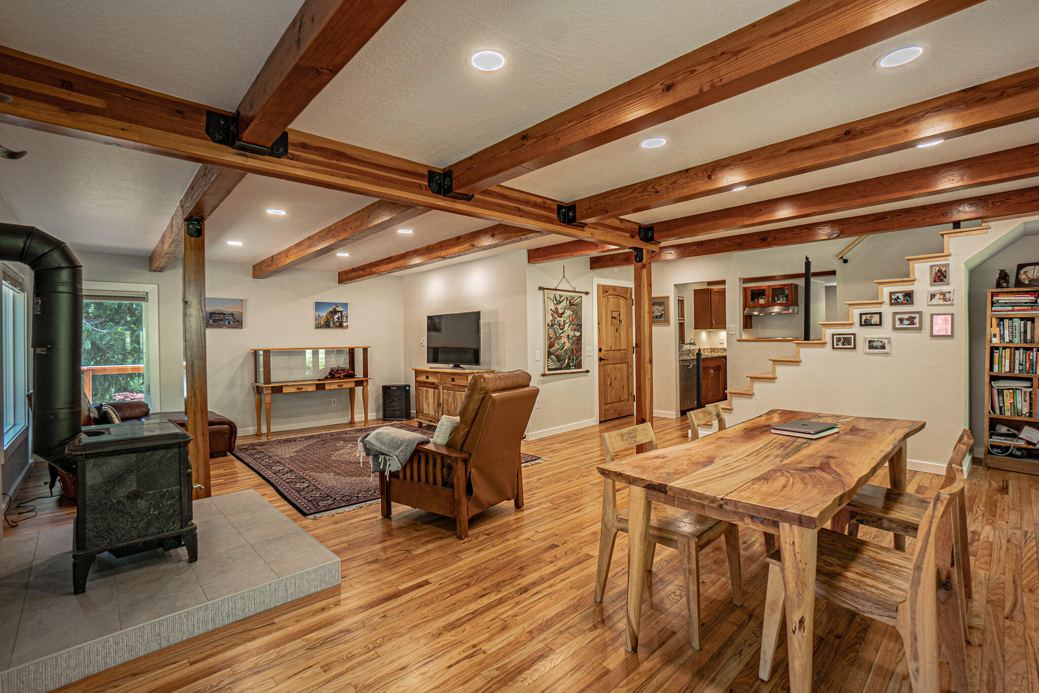 9320 Wagner Creek Road Talent, OR 97540 - Photo 5 of 49 DSC04687-HDR