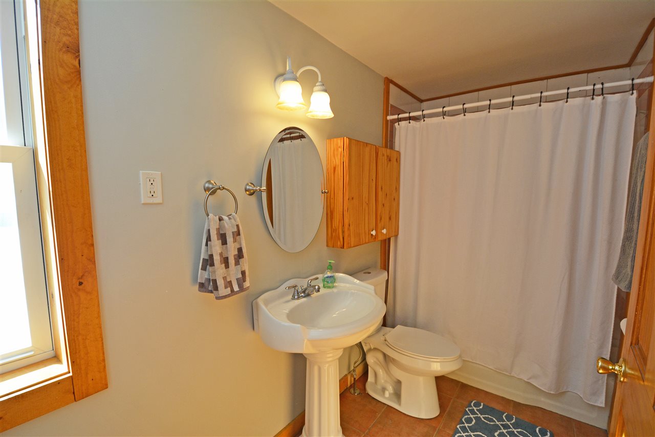 1523 Higgins Road Benzonia, MI 49616 - Photo 10 of 36 1884268-9.JPG