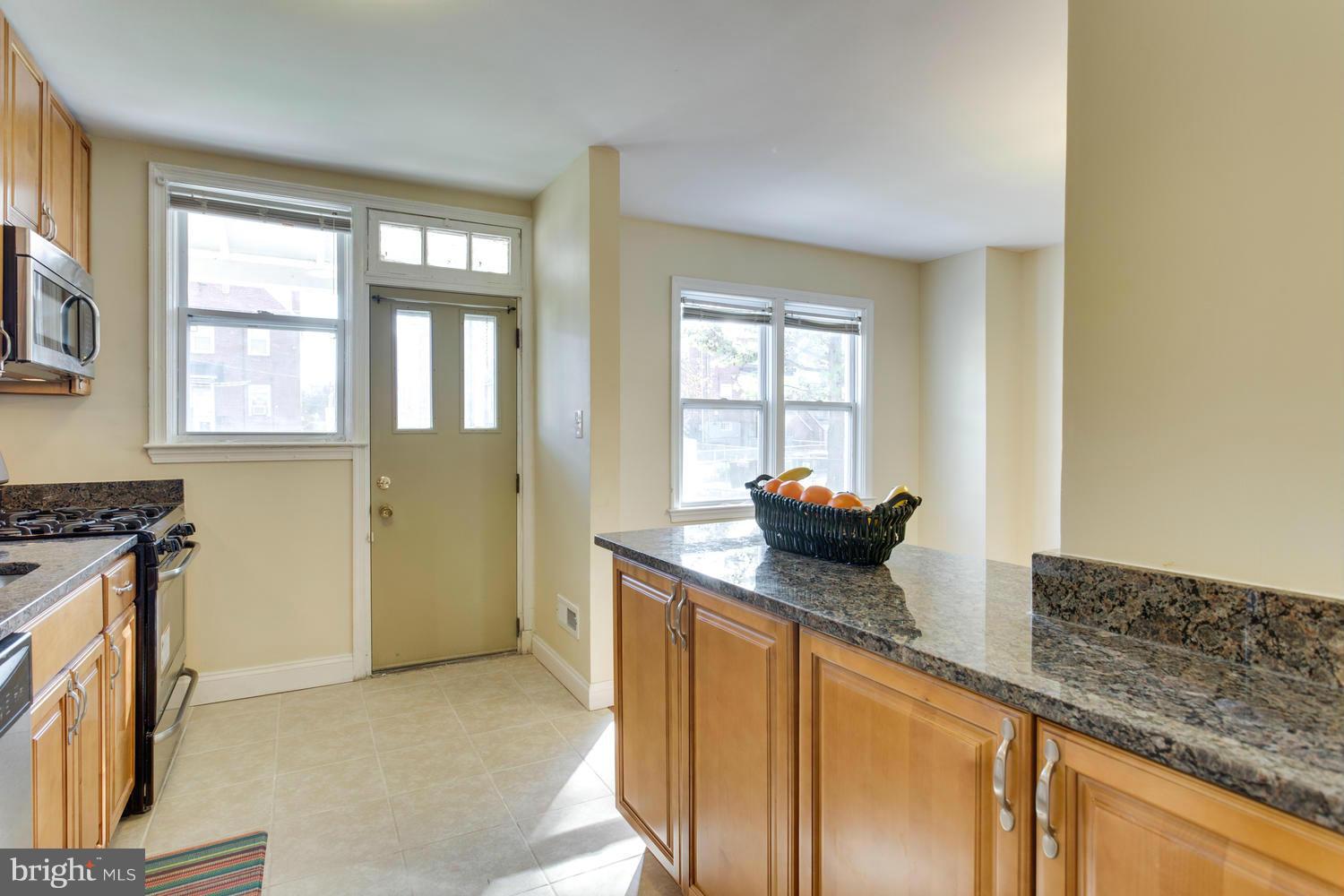 3917 Bareva Road Baltimore, MD 21215 - Photo 11 of 30 Kitchen