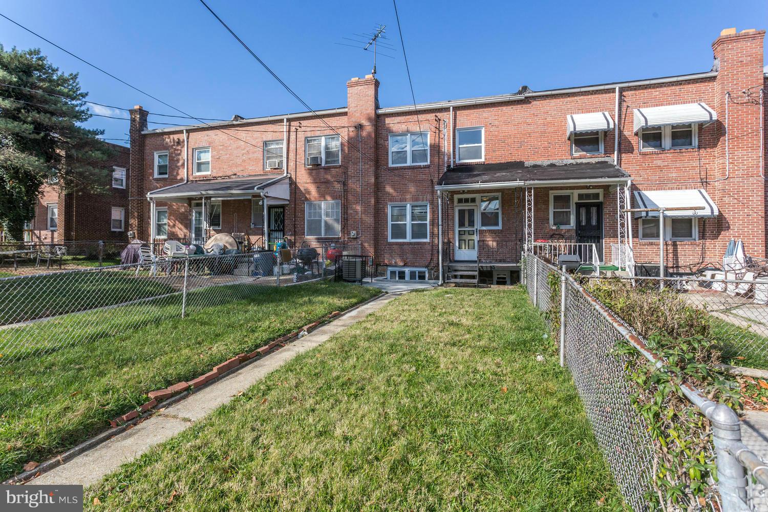 3917 Bareva Road Baltimore, MD 21215 - Photo 26 of 30 Exterior (Rear)