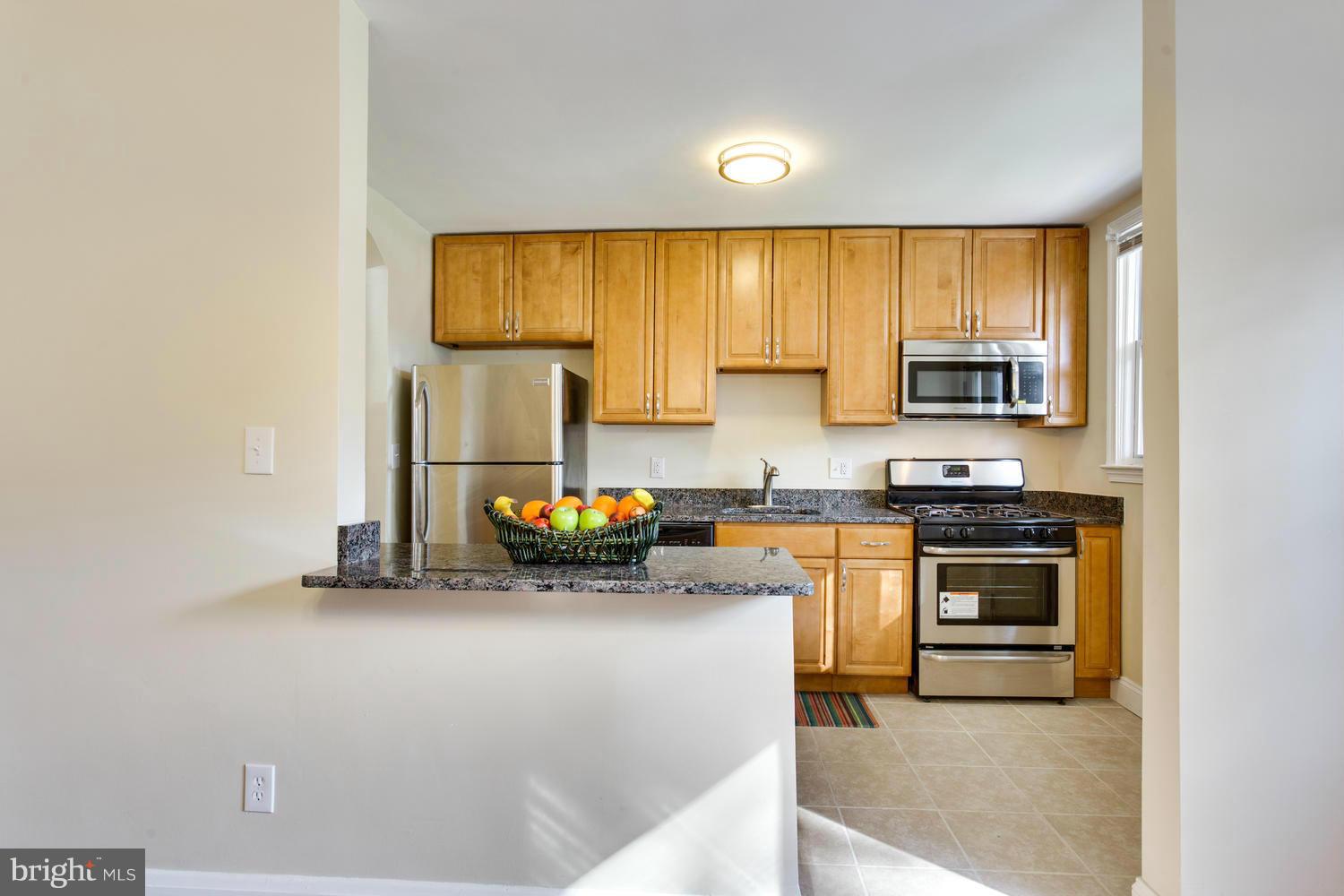 3917 Bareva Road Baltimore, MD 21215 - Photo 8 of 30 Kitchen