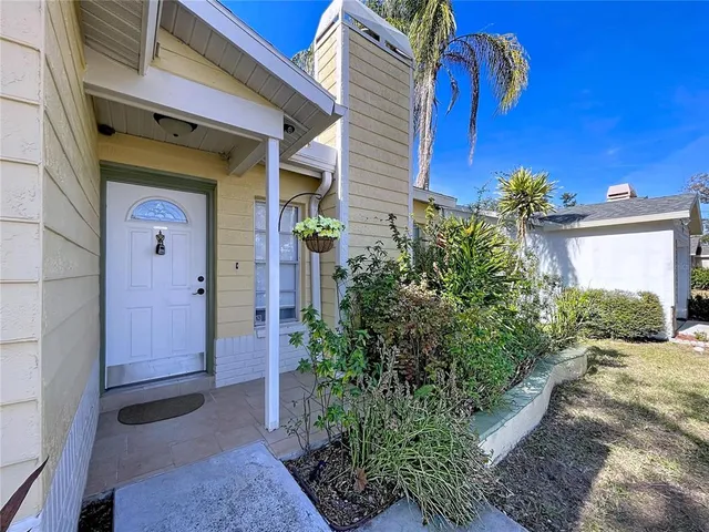 $299,900 | 11115 Cherrywood Lane, Riverview, FL 33579