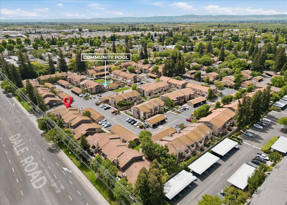 4085 Dale Road, Unit B Modesto, CA 95356 - Photo 26 of 27 an aerial view of multiple house