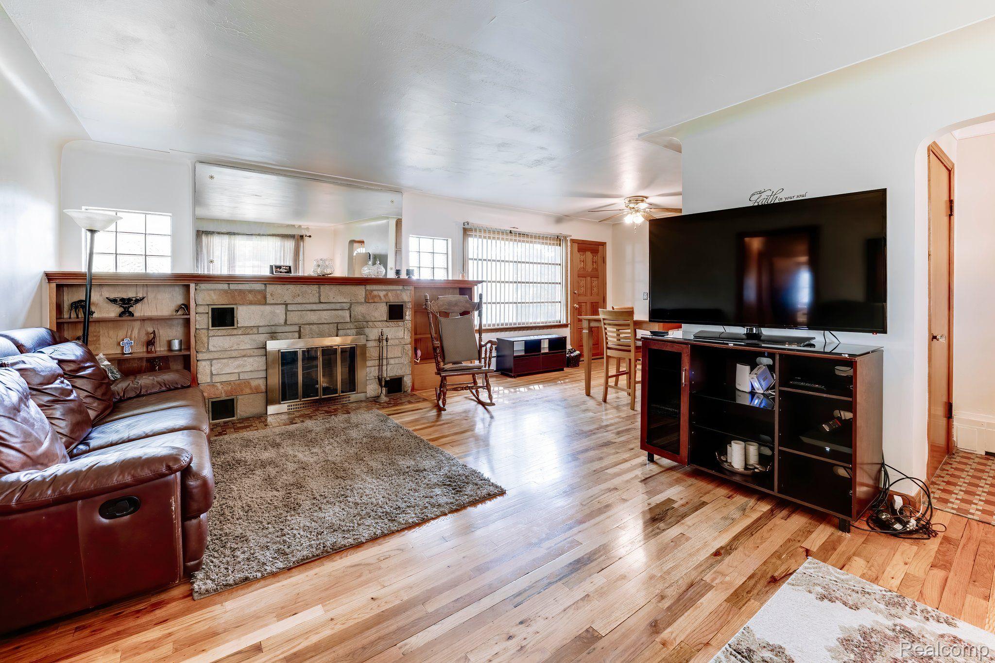 8050 Racine Road Warren, MI 48093 - Photo 7 of 28 Gallery Image 7