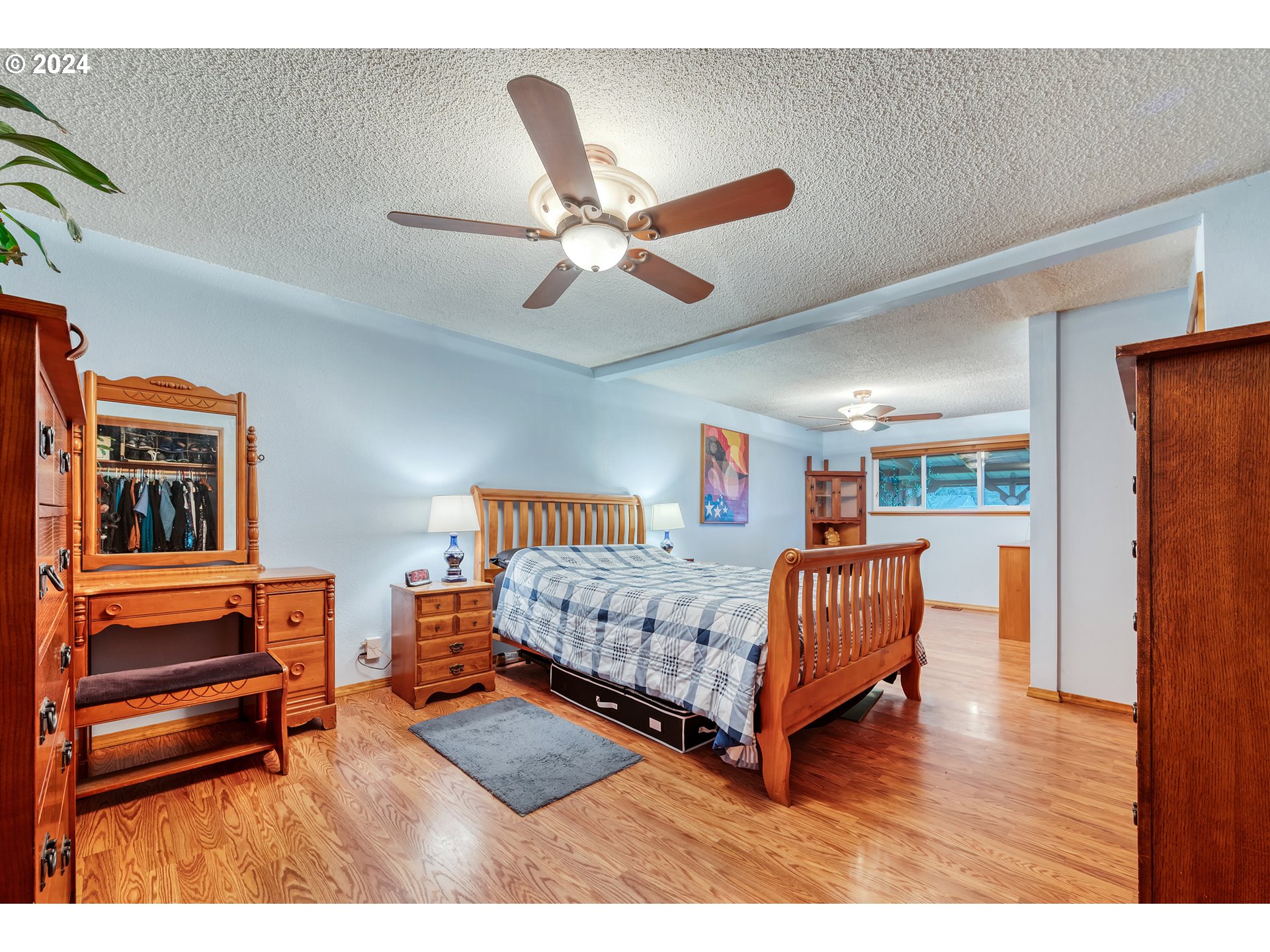 33509 Millview Way Lebanon, OR 97355 - Photo 22 of 38 Gallery Image 22