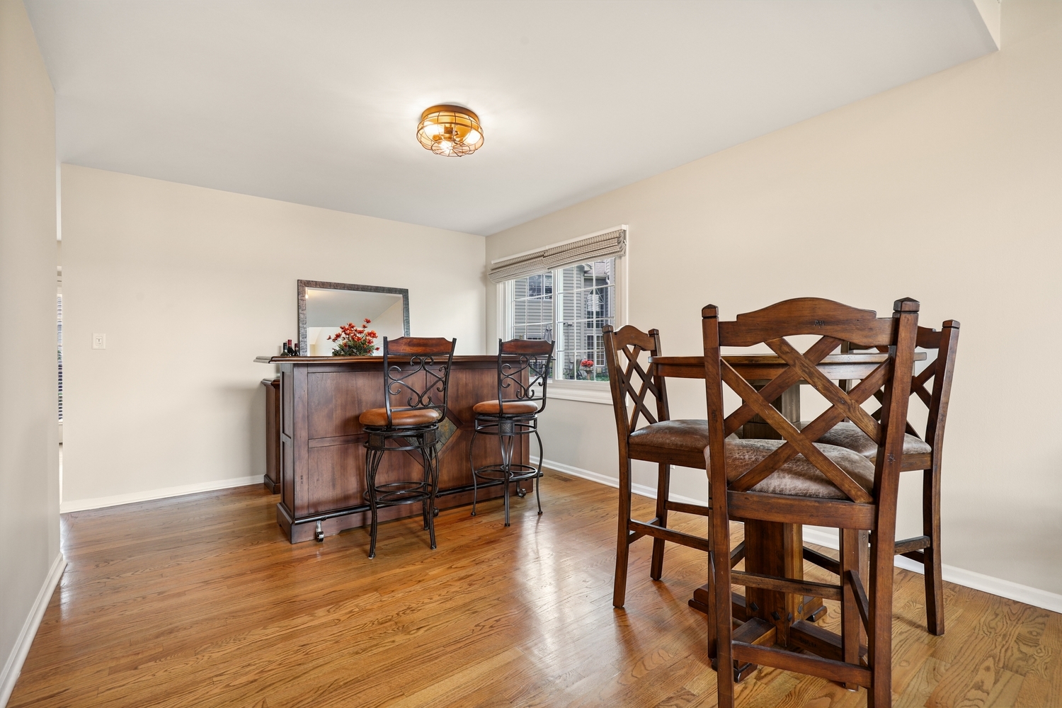 2330 Worthing Drive Naperville, IL 60565 - Photo 8 of 34