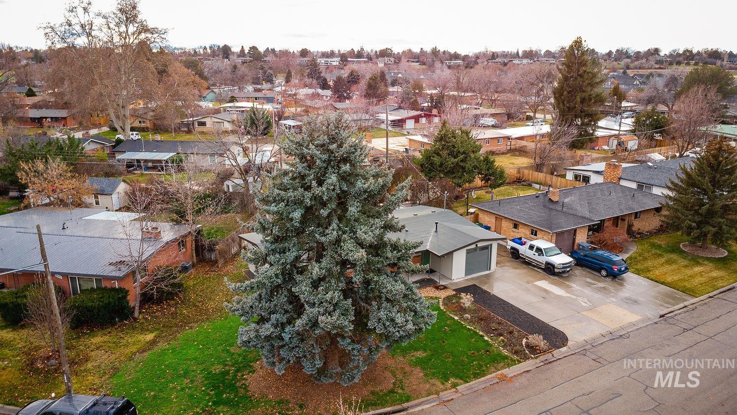 6403 Colonial Drive Boise, ID 83709 - Photo 36 of 42 Aerial view of residential area