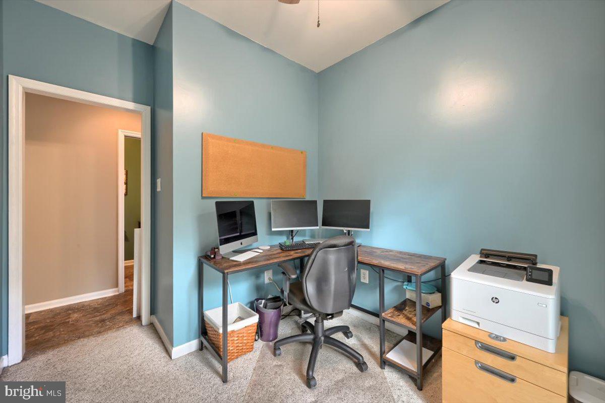 207 Hemlock Road New Cumberland, PA 17070 - Photo 21 of 51 Main level office space.