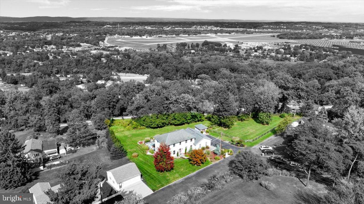207 Hemlock Road New Cumberland, PA 17070 - Photo 4 of 51 Stunning 1.62 acres with spectacular views!