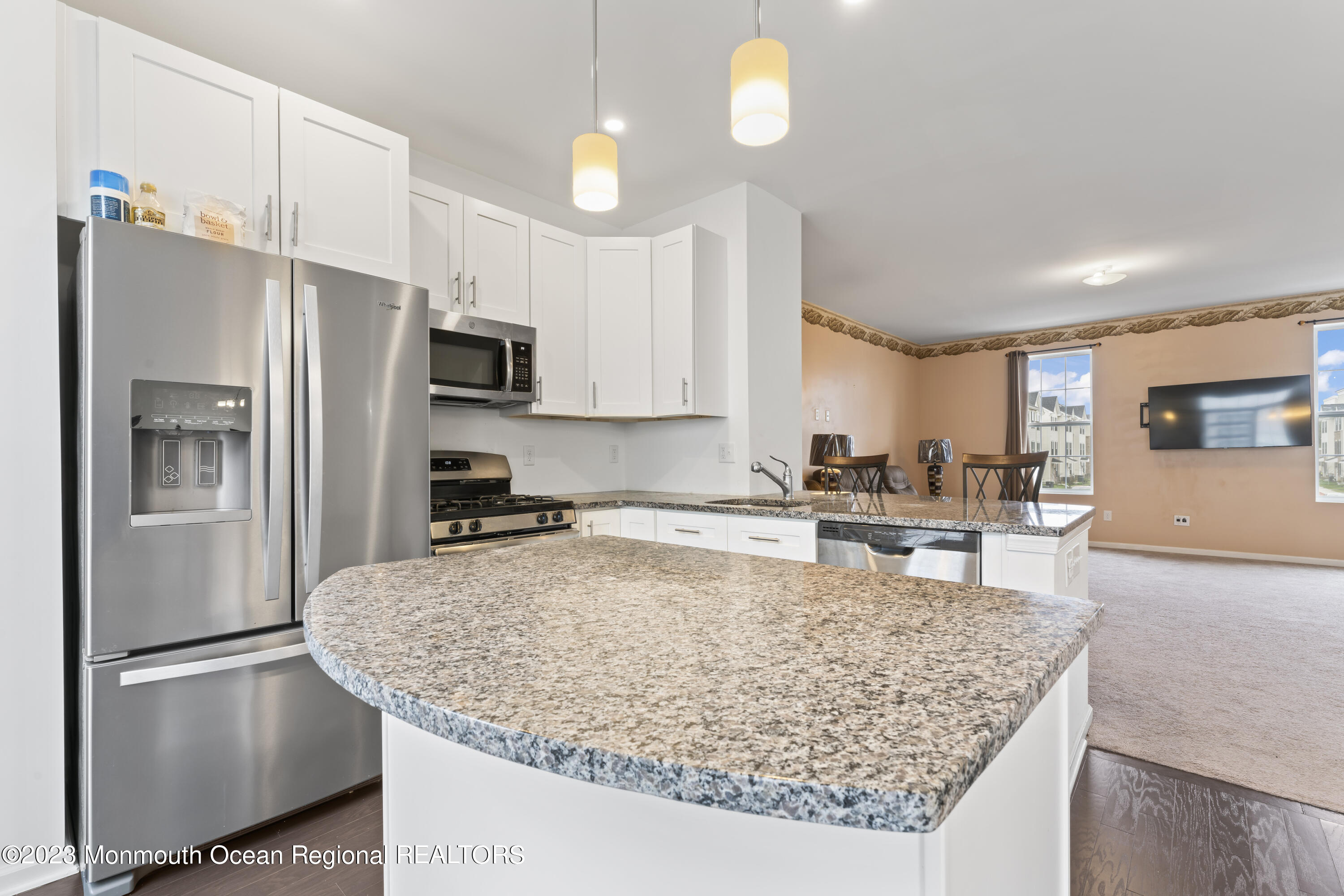 208 Discovery Road Brick, NJ 08723 - Photo 2 of 19 Kitchen