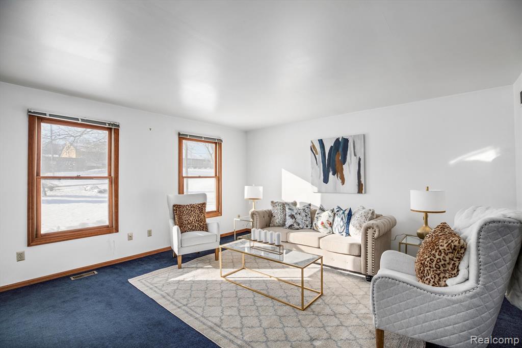 36800 11 Mile Road Farmington Hills, MI 48331 - Photo 5 of 47