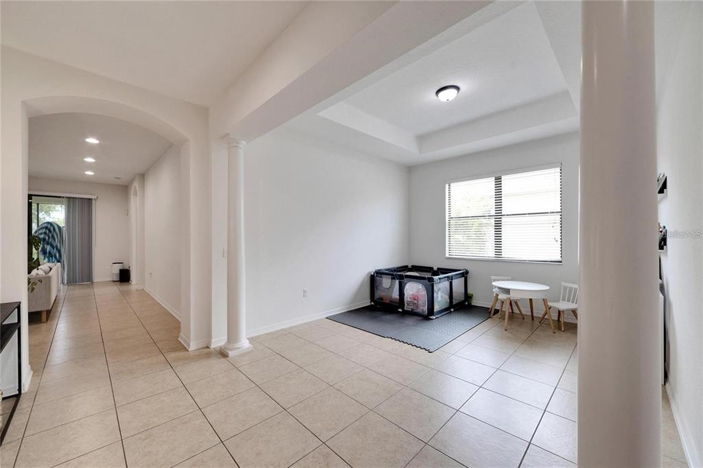 307 Star Shell Drive Apollo Beach, FL 33572 - Photo 13 of 48