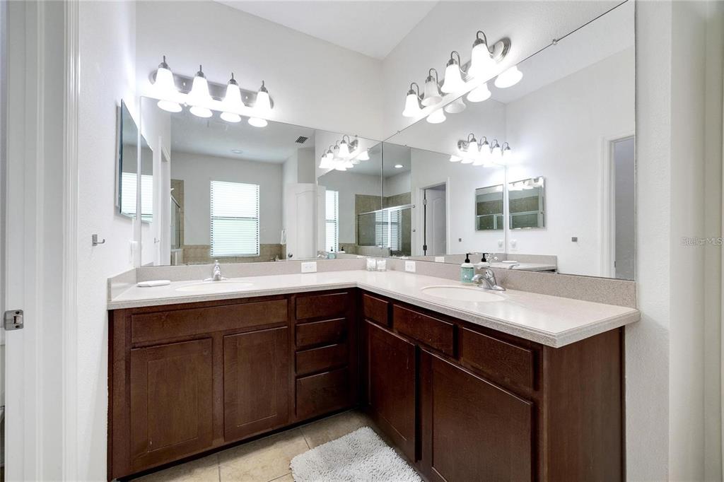 307 Star Shell Drive Apollo Beach, FL 33572 - Photo 29 of 48