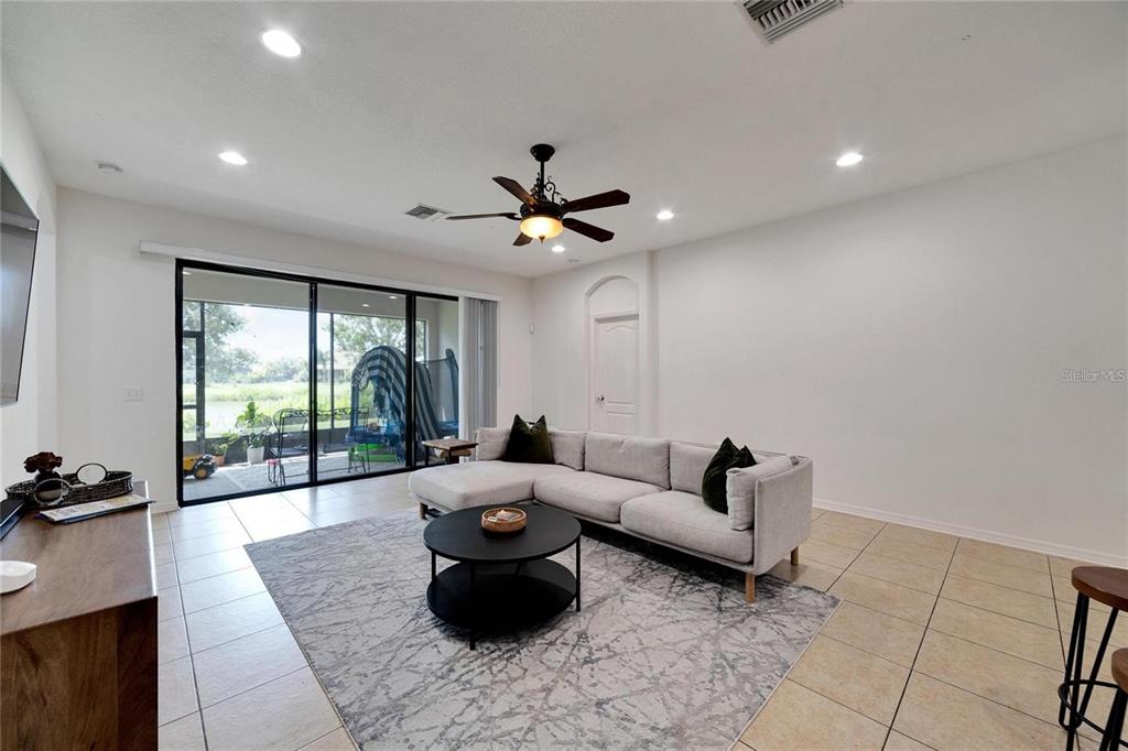 307 Star Shell Drive Apollo Beach, FL 33572 - Photo 8 of 48