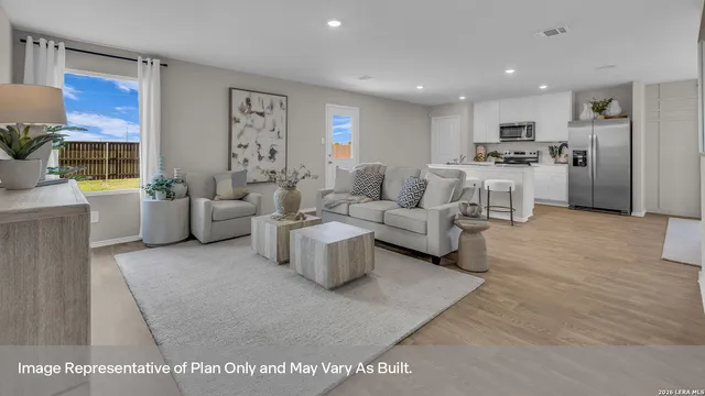 $299,990 | 140 Langston Drive, Lockhart, TX 78644