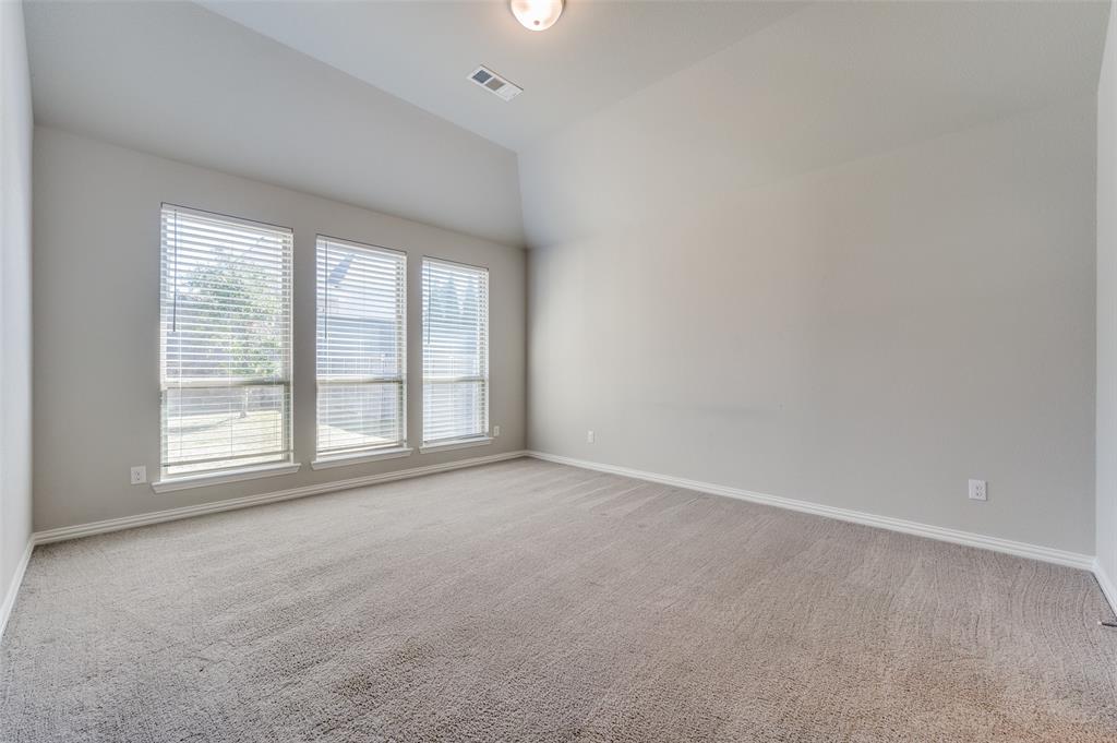 4720 Bonfire Way Little Elm, TX 76227 - Photo 17 of 34