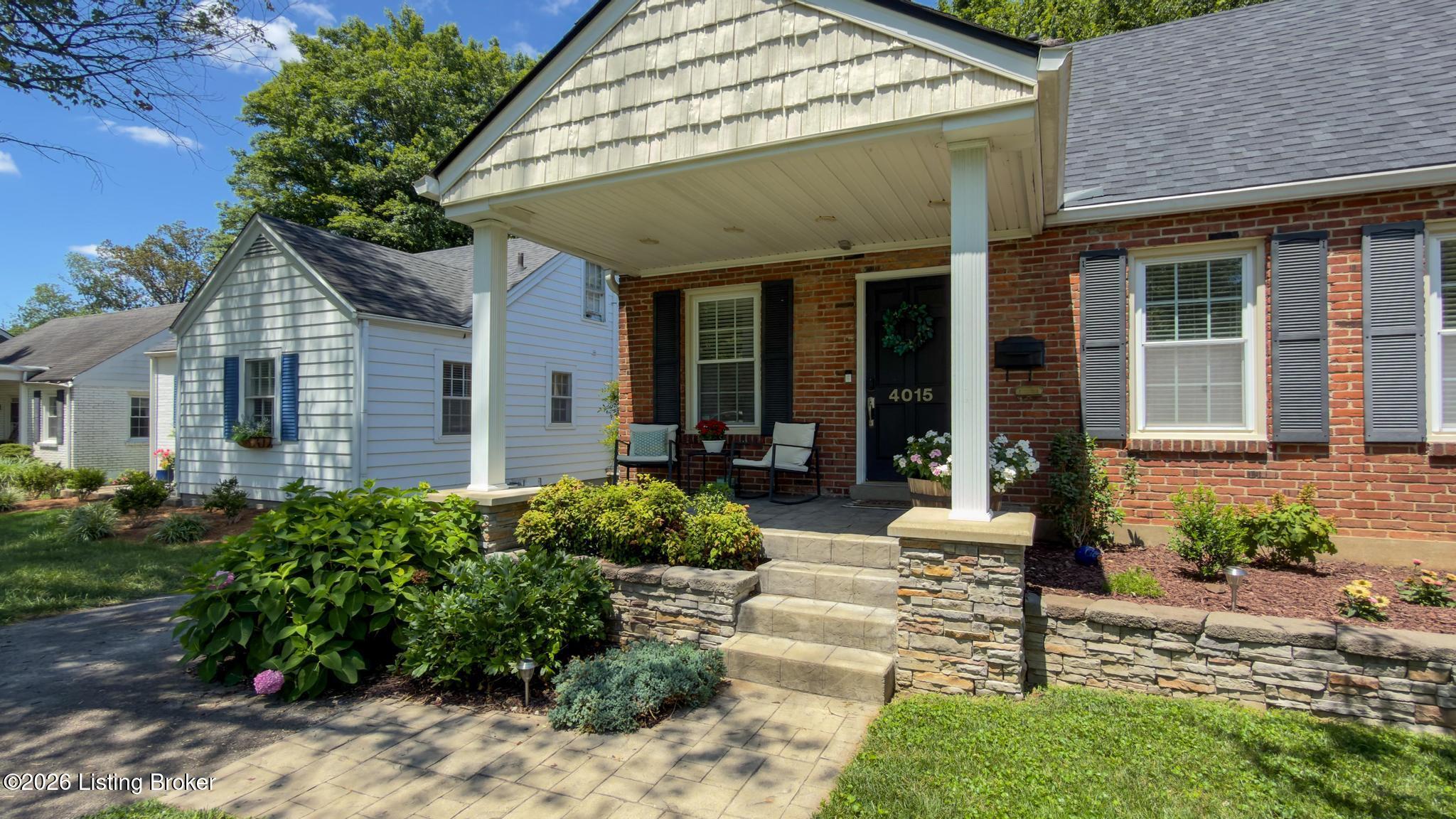 4015 Springhill Road Louisville, KY 40207 - Photo 2 of 38 4015 Springhill Road-5