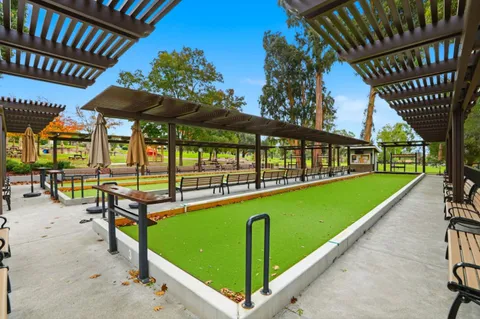 a view of a golf course