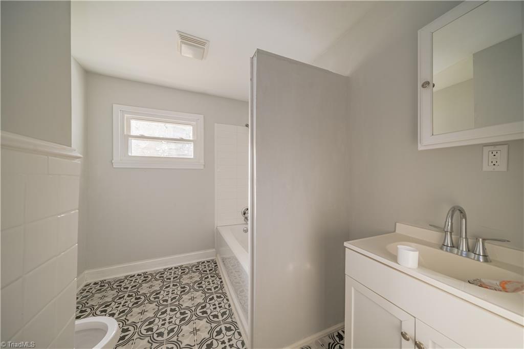 2295 Bethabara Road Winston-Salem, NC 27106 - Photo 9 of 16 Gallery Image 9