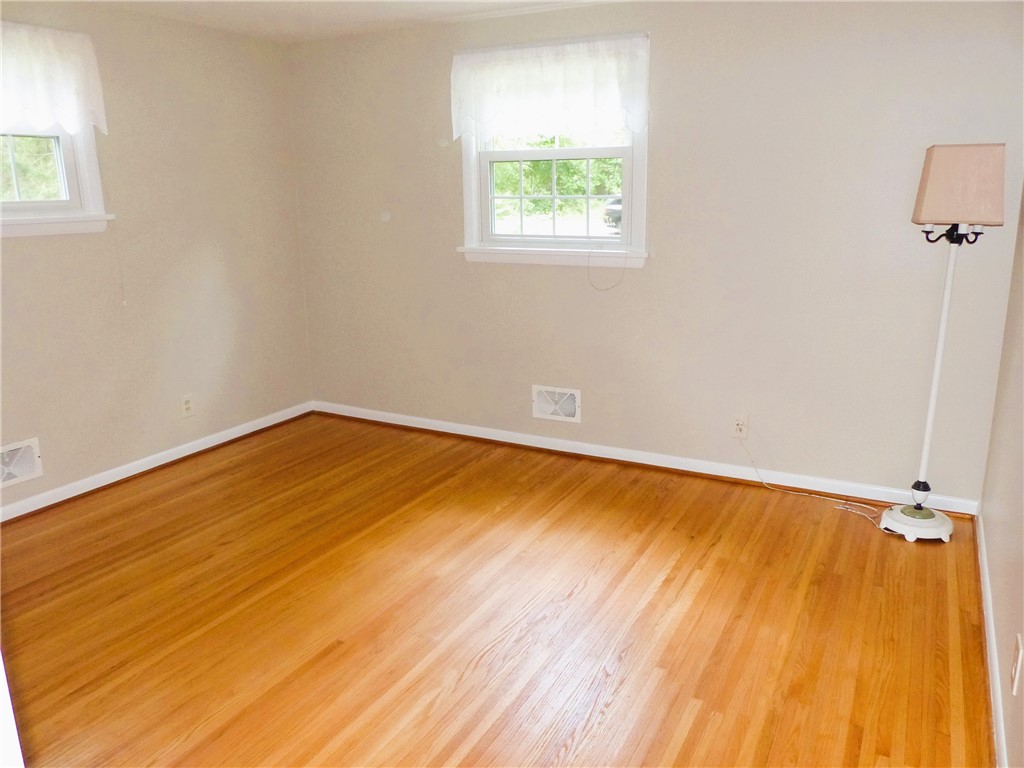 684 Marsh Road Pittsford, NY 14534 - Photo 14 of 32